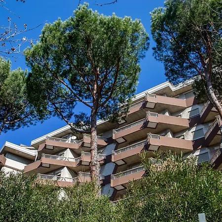 Parco Salario Apartmanhotel